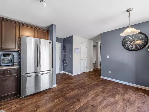 Kitchen - 415 Victory Ln, Moore, SC 29369 photo 4 of 4