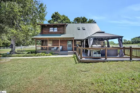 313 Henderson Rd, Gray Court, SC 29645