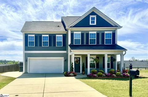 530 Beechcreek Dr, Spartanburg, SC 29303