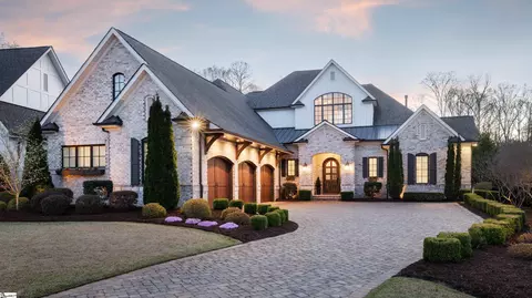 112 Fernbank Ct, Simpsonville, SC 29681