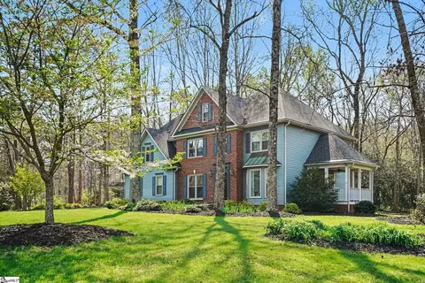 605 Shadow Oaks Dr, Easley, SC 29642