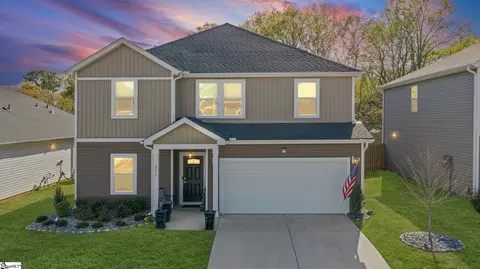 297 Lavinia Cir, Duncan, SC 29334