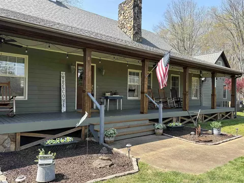 557 Country Club Rd, Liberty, SC 29657