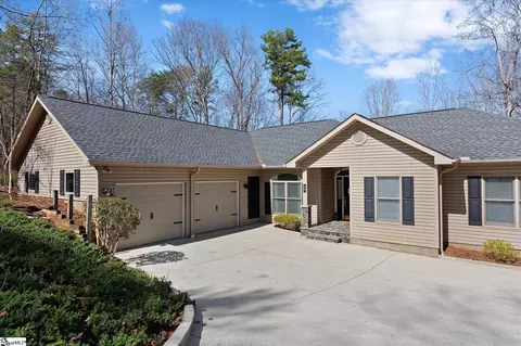 23 Iron Clad Dr, Salem, SC 29676