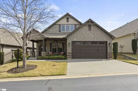554 Ashler Dr, Greer, SC 29651