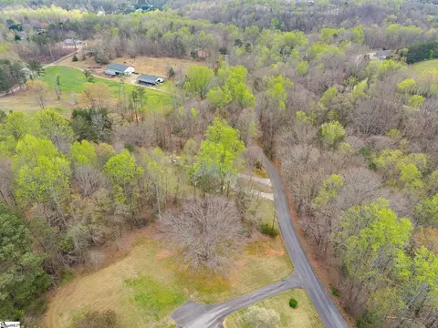 View/Area - 174 Turpin Dr, Easley, SC 29640 photo 4 of 7