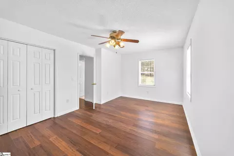 Bedroom - 174 Turpin Dr, Easley, SC 29640 photo 5 of 7