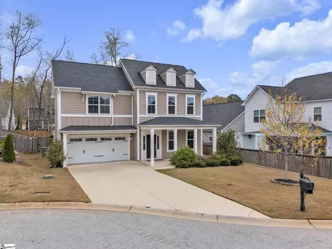 502 Forest Edge Ct, Simpsonville, SC 29681