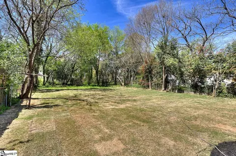 Exterior - 104 Albert St, Greer, SC 29651 photo 8 of 10