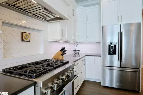 Kitchen - 201 Bent Hook Way, Greer, SC 29651 photo 3 of 4