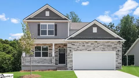 540 Landseer Dr, Landrum, SC 29356