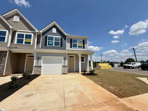 221 Toal Ct, Greenville, SC 29611
