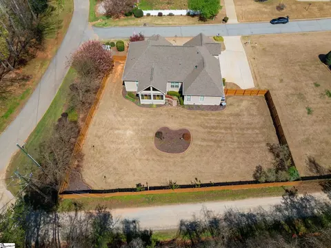 View/Area - 2 Talavera Ln, Greer, SC 29651 photo 3 of 3