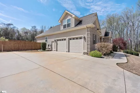 Exterior - 2 Talavera Ln, Greer, SC 29651 photo 7 of 7
