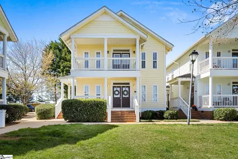 105 Woodside Cir UNIT B, Greenville, SC 29609