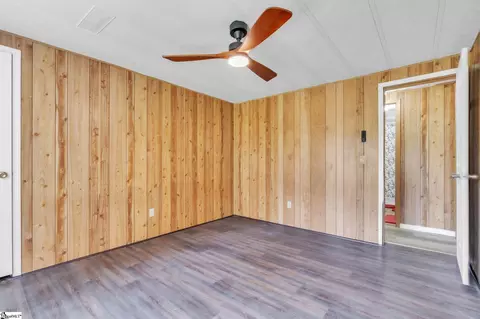Bedroom - 105 Dyar Dr, Anderson, SC 29621 photo 4 of 5