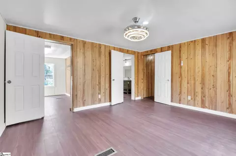 Bedroom - 105 Dyar Dr, Anderson, SC 29621 photo 1 of 5
