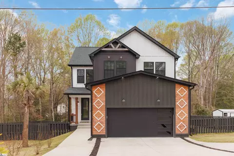 128 Rockmont Rd, Easley, SC 29640