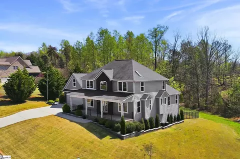 25 Setting Sun Ln, Travelers Rest, SC 29690