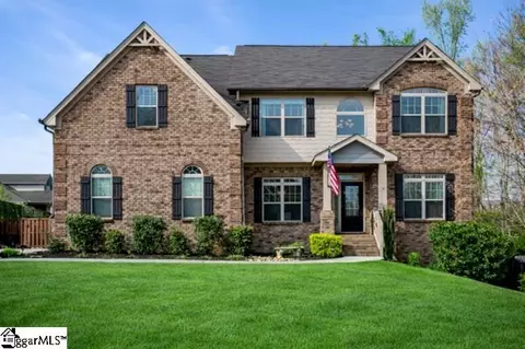 5 Via Roma Ct, Simpsonville, SC 29681