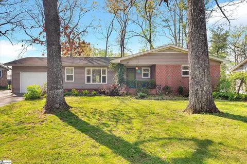 301 Havenhurst Dr, Taylors, SC 29687