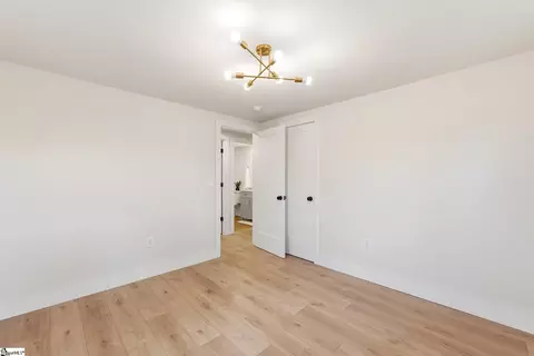 Bedroom - 5202 Highway 86, Easley, SC 29642 photo 5 of 7