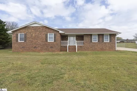 417 Greenmeadow Cir, Anderson, SC 29626