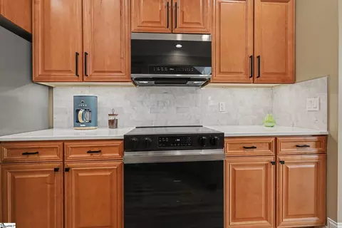 Kitchen - 123 Elevation Ct, Greer, SC 29651 photo 3 of 6