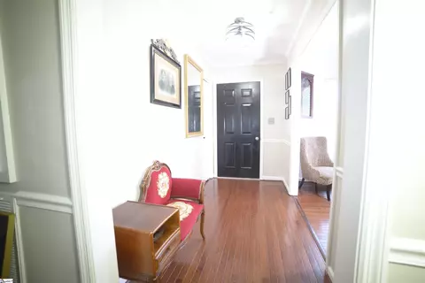 204 Georgetown Ct, Moore, SC 29369 photo 3