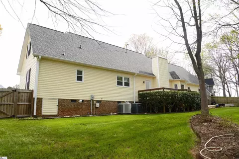 204 Georgetown Ct, Moore, SC 29369 photo 32