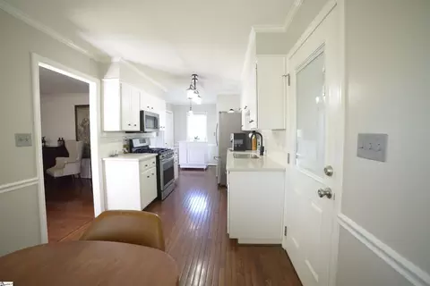 204 Georgetown Ct, Moore, SC 29369 photo 9