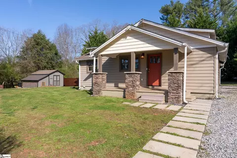 1440 Holly Springs Church Rd, Campobello, SC 29322