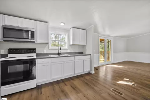 204 Sarrar St, Pendleton, SC 29670 photo 12