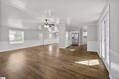 204 Sarrar St, Pendleton, SC 29670 photo 8