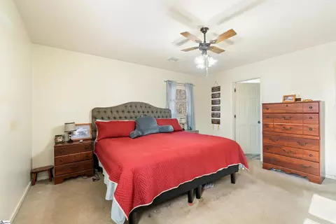 Bedroom - 537 Bailey Rd, Buffalo, SC 29321 photo 1 of 2