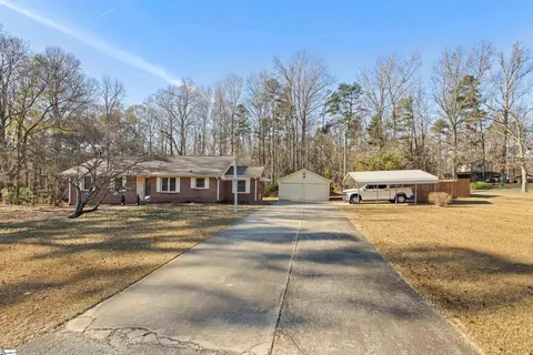 Exterior - 537 Bailey Rd, Buffalo, SC 29321 photo 8 of 8