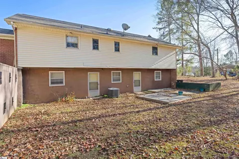 Exterior - 537 Bailey Rd, Buffalo, SC 29321 photo 3 of 8