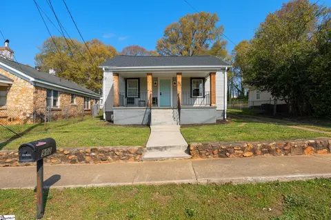 902 Green Ave, Greenville, SC 29605