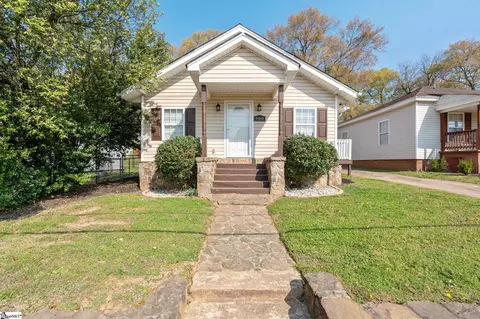 900 Green Ave, Greenville, SC 29605