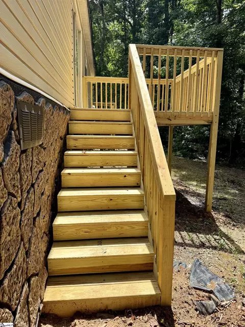 Exterior - 223 Stringer Rd, Anderson, SC 29621 photo 9 of 14