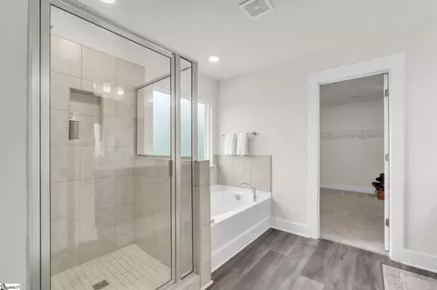 Entry Way - 313 Foxbank Cir, Greer, SC 29651 photo 10 of 14