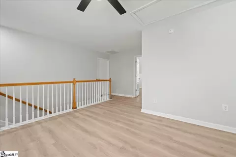 Entry Way - 100 Shipyard Cir, Anderson, SC 29621 photo 5 of 6