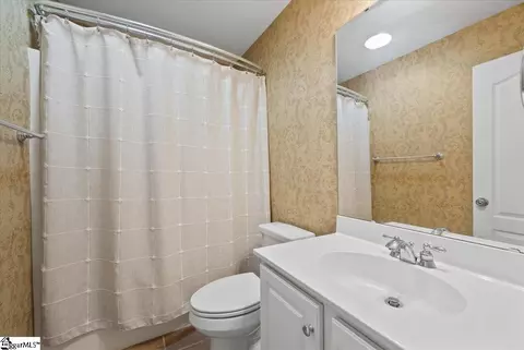 Bath - 100 Shipyard Cir, Anderson, SC 29621 photo 2 of 2
