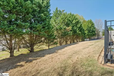 Exterior - 100 Shipyard Cir, Anderson, SC 29621 photo 5 of 7