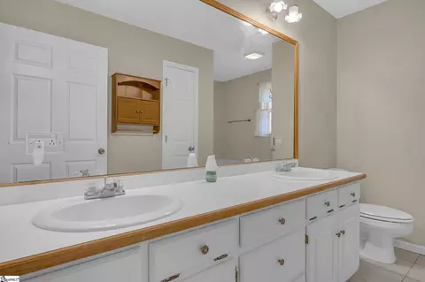 Bath - 101 Divine Dr, Easley, SC 29640 photo 1 of 4