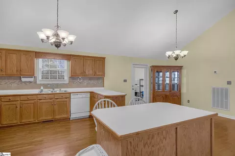 Kitchen - 101 Divine Dr, Easley, SC 29640 photo 2 of 4