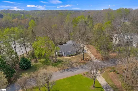 View/Area - 101 Divine Dr, Easley, SC 29640 photo 2 of 4