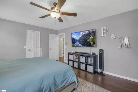 Bedroom - 105 Yorktown Ct, Easley, SC 29642 photo 2 of 4