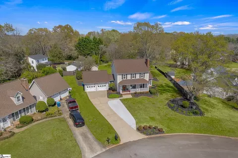 View/Area - 105 Yorktown Ct, Easley, SC 29642 photo 2 of 3