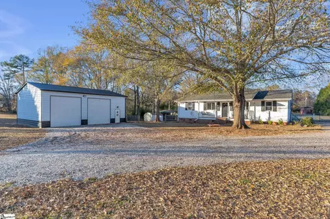 4105 Six Twenty Rd, Williamston, SC 29697